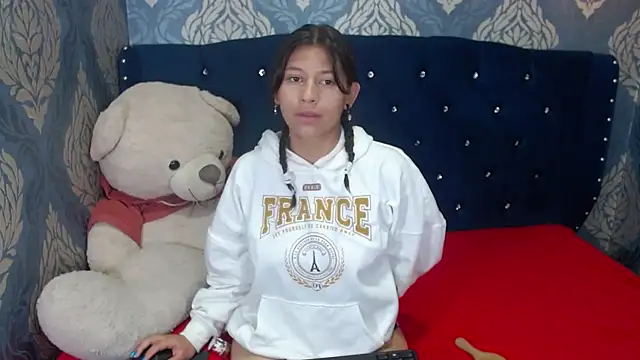 Snapshot of Lilyevansx chatting on 18, 3, 2025 Lilyevansx online show from 18, 3, 2025