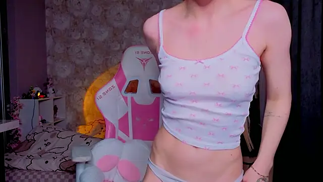 Snapshot of Milia_Parker chatting on 21, 3, 2026 Milia Parker online show from 21, 3, 2026