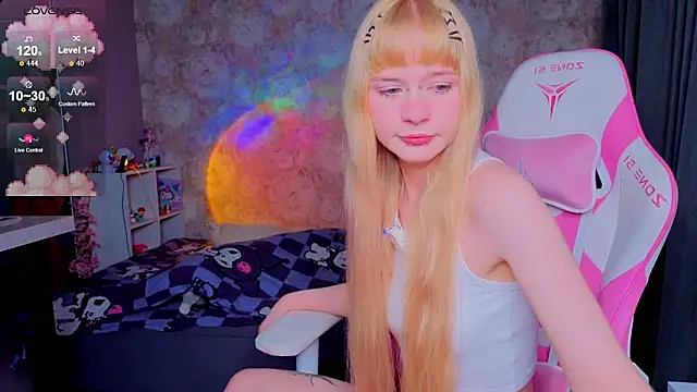 Snapshot of Milia_Parker chatting on 27, 3, 2026 Milia Parker online show from 27, 3, 2026