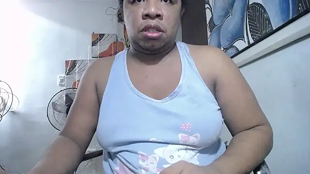 Snapshot of tsbigcock10incock chatting on 5, 6, 2026 tsbigcock10incock online show from 5, 6, 2026
