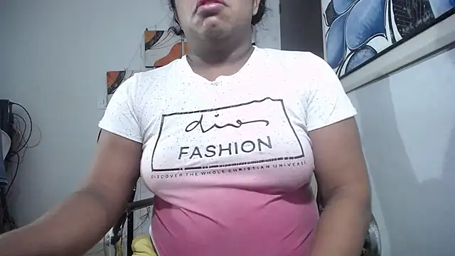 Snapshot of tsbigcock10incock chatting on 18, 6, 2026 tsbigcock10incock online show from 18, 6, 2026