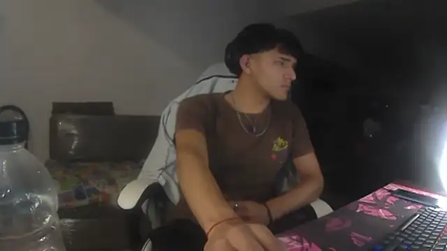 Snapshot of keettaa chatting on 22, 4, 2026 keettaa online show from 22, 4, 2026