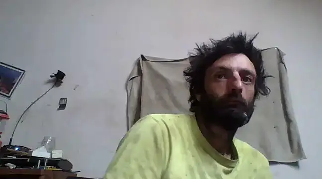 Snapshot of BigPeter6987 chatting on 11, 1, 2025 BigPeter6987 online show from 11, 1, 2025