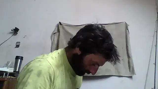 Snapshot of BigPeter6987 chatting on 12, 1, 2025 BigPeter6987 online show from 12, 1, 2025