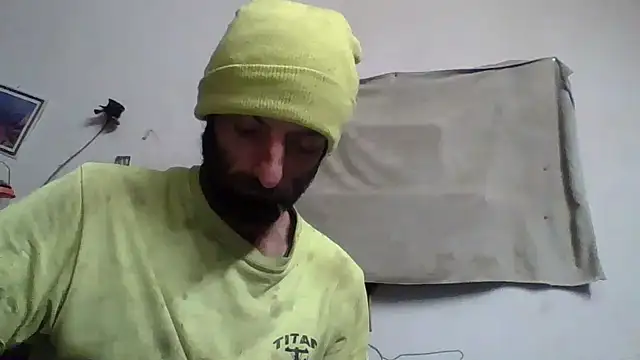 Snapshot of BigPeter6987 chatting on 13, 1, 2025 BigPeter6987 online show from 13, 1, 2025