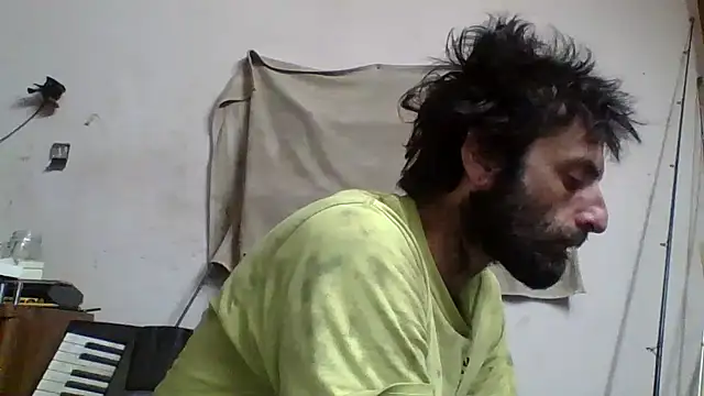 Snapshot of BigPeter6987 chatting on 17, 1, 2025 BigPeter6987 online show from 17, 1, 2025