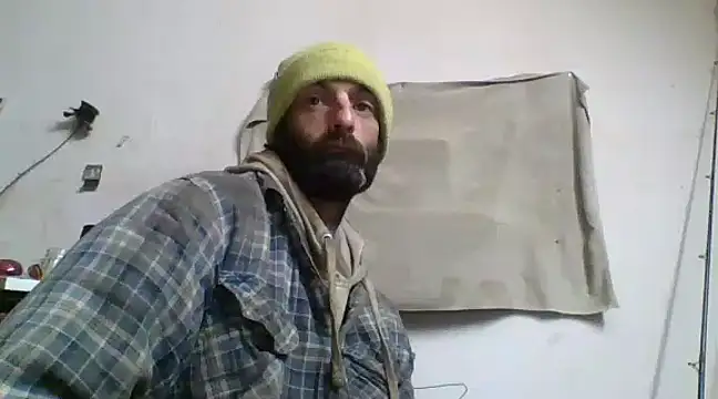 Snapshot of BigPeter6987 chatting on 21, 1, 2025 BigPeter6987 online show from 21, 1, 2025