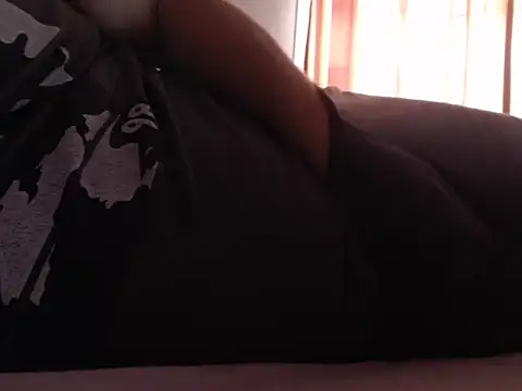 Snapshot of gentleman404040 chatting on 26, 10, 2025 gentleman404040 online show from 26, 10, 2025