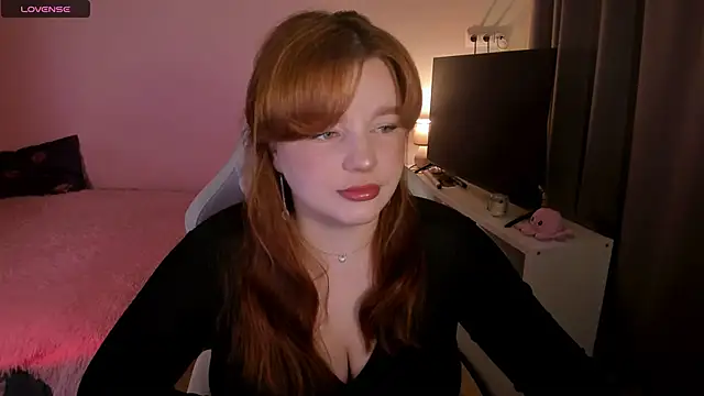 Snapshot of _Lisa_x chatting on 1, 12, 2024  Lisa x online show from 1, 12, 2024