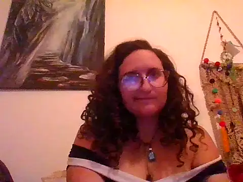 Snapshot of juicyrubies chatting on 19, 1, 2025 juicyrubies online show from 19, 1, 2025