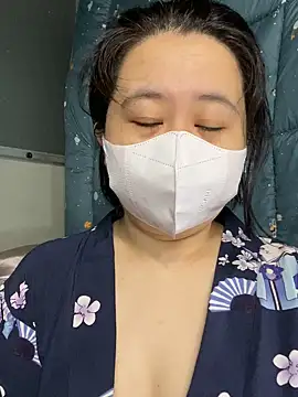 ninini92 online show from 6, 3, 2025