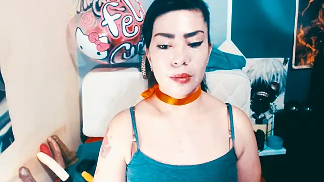 Snapshot of luisahott chatting on 12, 3, 2026 luisahott online show from 12, 3, 2026