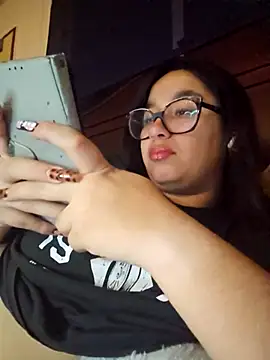 Snapshot of Emma_spa69 chatting on 17, 12, 2025 Emma spa69 online show from 17, 12, 2025