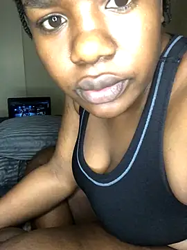 Snapshot of NissyxSawee chatting on 18, 9, 2025 NissyxSawee online show from 18, 9, 2025