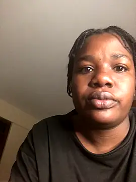 Snapshot of NissyxSawee chatting on 22, 9, 2025 NissyxSawee online show from 22, 9, 2025