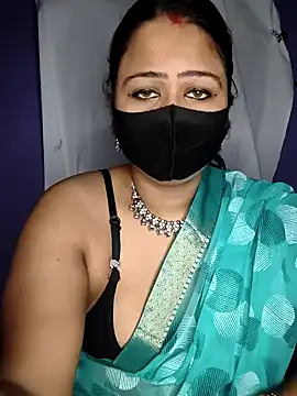 Snapshot of priya__angel chatting on 3, 10, 2025 priya  angel online show from 3, 10, 2025