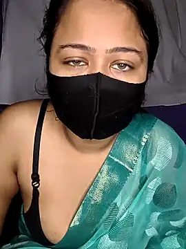 Snapshot of priya__angel chatting on 5, 10, 2025 priya  angel online show from 5, 10, 2025