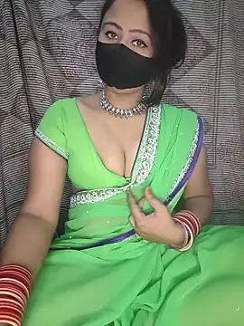 Snapshot of priya__angel chatting on 25, 10, 2025 priya  angel online show from 25, 10, 2025