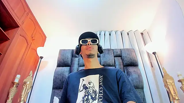 Snapshot of TomyMosterCock chatting on 11, 12, 2024 TomyMosterCock online show from 11, 12, 2024