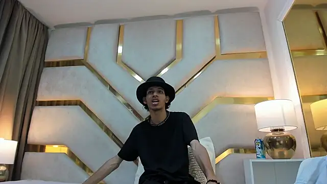 TomyMosterCock online show from 17, 4, 2026