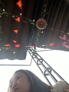 Emily 9xx online show from 14, 3, 2026