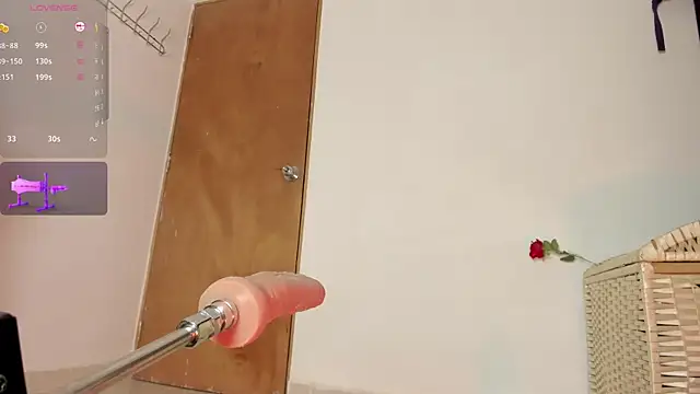 Snapshot of AllisonRoberts_ chatting on 6, 11, 2025 AllisonRoberts online show from 6, 11, 2025