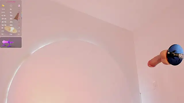 Snapshot of AllisonRoberts_ chatting on 20, 11, 2025 AllisonRoberts online show from 20, 11, 2025