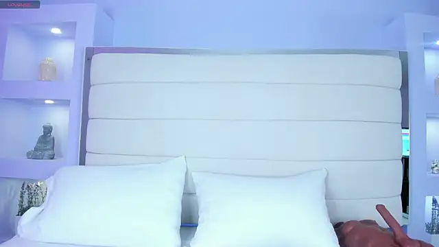 JessyEvans online show from 4, 3, 2025