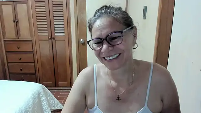 Snapshot of Carlaa-69 chatting on 26, 12, 2024 Carlaa-69 online show from 26, 12, 2024
