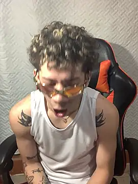 mateodeamjo online show from 25, 1, 2025