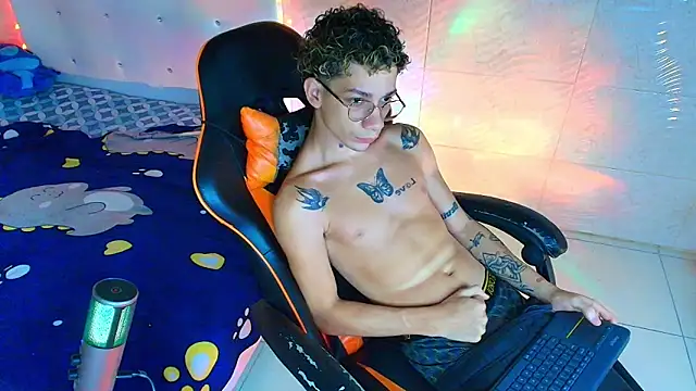 mateodeamjo online show from 25, 11, 2025