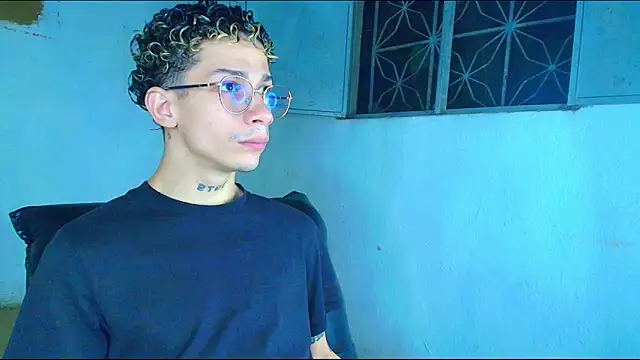 Snapshot of mateodeamjo chatting on 8, 1, 2026 mateodeamjo online show from 8, 1, 2026