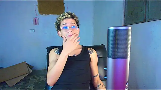 Snapshot of mateodeamjo chatting on 15, 1, 2026 mateodeamjo online show from 15, 1, 2026