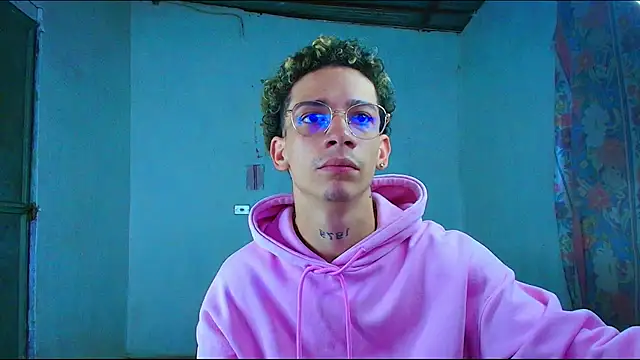 Snapshot of mateodeamjo chatting on 6, 2, 2026 mateodeamjo online show from 6, 2, 2026