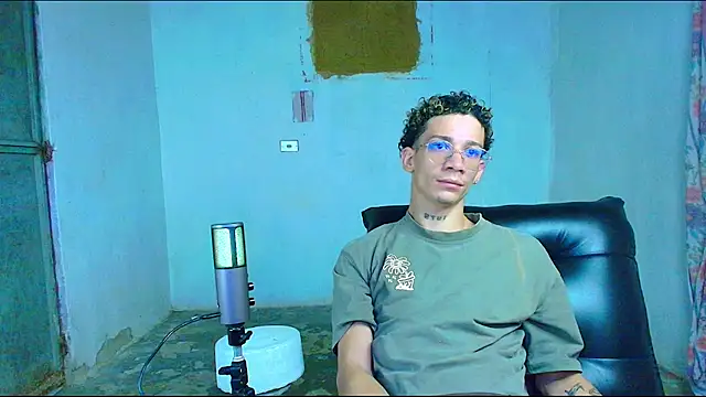 Snapshot of mateodeamjo chatting on 7, 2, 2026 mateodeamjo online show from 7, 2, 2026