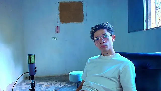 Snapshot of mateodeamjo chatting on 21, 3, 2026 mateodeamjo online show from 21, 3, 2026