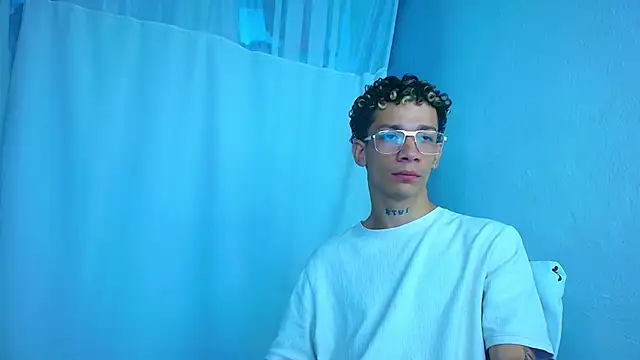 Snapshot of mateodeamjo chatting on 3, 4, 2026 mateodeamjo online show from 3, 4, 2026