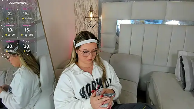 1m dalhia online show from 15, 12, 2025