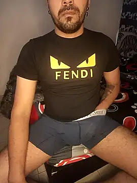 Snapshot of Joselatino23 chatting on 13, 10, 2025 Joselatino23 online show from 13, 10, 2025