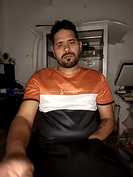 Snapshot of Joselatino23 chatting on 9, 11, 2025 Joselatino23 online show from 9, 11, 2025