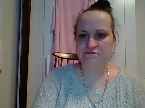 Snapshot of _squirty_cum_lady_ chatting on 2, 3, 2025 squirty cum lady online show from 2, 3, 2025