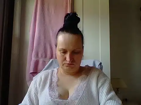 Snapshot of _squirty_cum_lady_ chatting on 9, 3, 2025 squirty cum lady online show from 9, 3, 2025