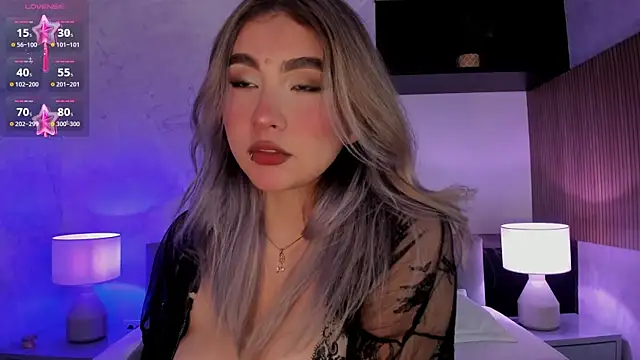 Snapshot of SamantaBone chatting on 12, 12, 2024 SamantaBone online show from 12, 12, 2024