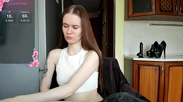 Snapshot of EmilySoul chatting on 18, 4, 2026 EmilySoul online show from 18, 4, 2026