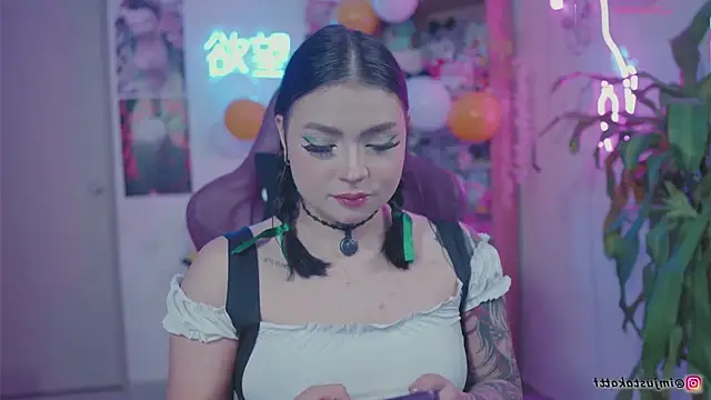 sensualkattt online show from 20, 9, 2025