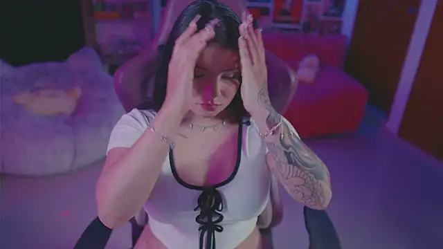 sensualkattt online show from 24, 11, 2025