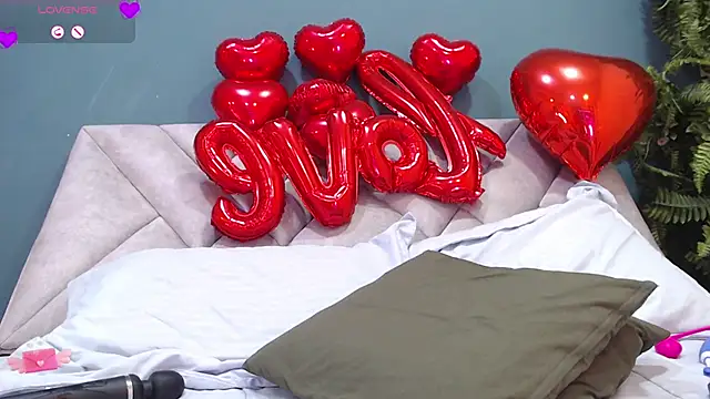 SharisWillian online show from 15, 2, 2025