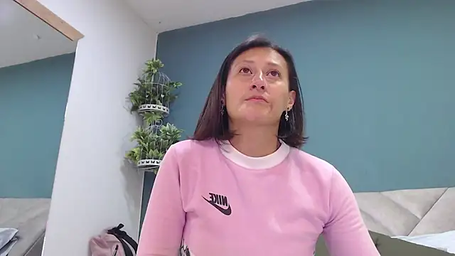 SharisWillian online show from 7, 10, 2025