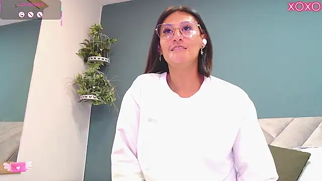 SharisWillian online show from 27, 10, 2025