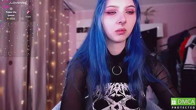 JustMeowGirl online show from 10, 1, 2026